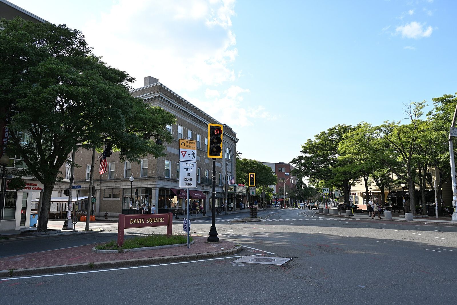 Davis Square, Somerville